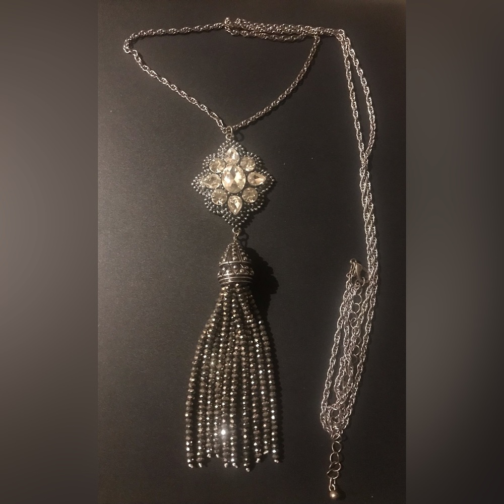 Silver color long necklace with rhinestone tassel